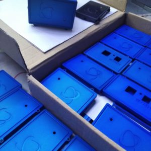 blue-faceplates